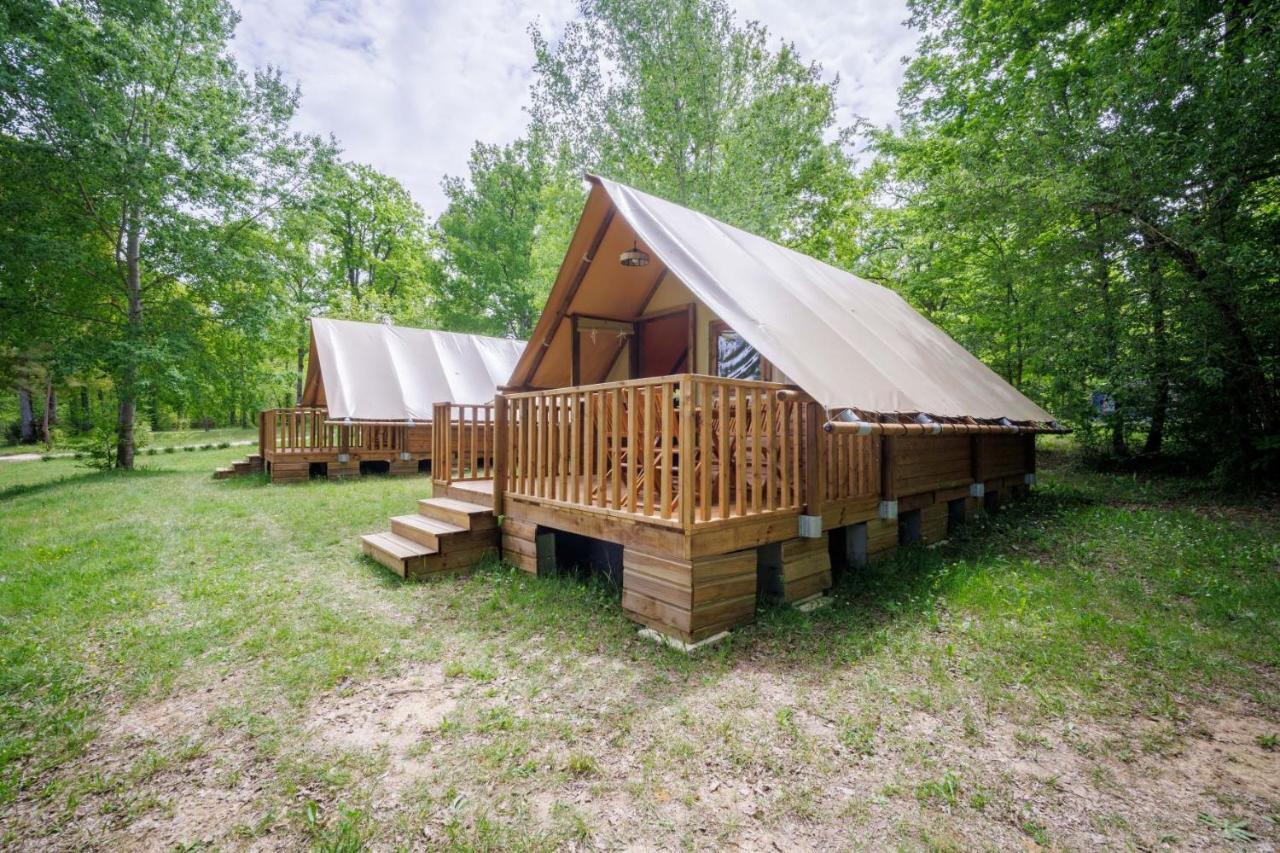 La Clairiere - Ecolieu De Vacances Lamothe-Fenelon Exteriér fotografie